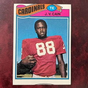 1977 Topps Set J.V. CAIN MARV BATEMAN MISCUT CARD #504 CARDINALS BILLS - EX-MINT - Picture 1 of 2