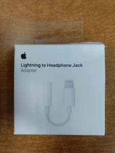 Apple Lightning to 3.5 mm Headphone Jack Adapter Model A1749 OPEN BOX E17D - Photo 1 sur 4