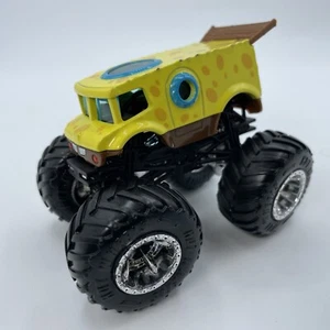 HOT WHEELS MONSTER TRUCKS SPONGEBOB SQUAREPANTS MONSTER JAM 1:64 - Picture 1 of 2