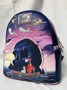 Disney Loungefly Peter Pan Skull Rock 2022 NYCC Esclusivo Mini Zaino Borsa NUOVO - Foto 1 di 11