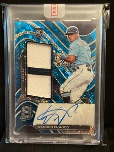 Wander Franco 2022 Spectra Neon Blue Prizm Rookie Jersey/Auto (RC) #10/99 - Rays - Picture 1 of 2
