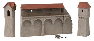 FALLER 130693 Muralla de la ciudad longitud total 296 mm NUEVO EMBALAJE ORIGINAL 1:87 - Imagen 1 de 3