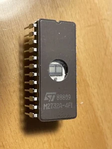 M2732A-4F1 - 32 Kbit UV EPROM - DIP-24, PROGRAMMIERT. - Bild 1 von 2