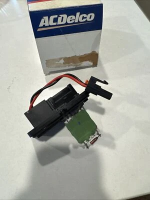 New GM 89018643/89019101 Blower Motor Resistor 1997-2002 Corvette 97-04 Century - Image 1 of 4