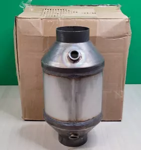 MAGNAFLOW OEM GRADE FEDERALEPA COMPLIANT DIRECT-FIT CATALYTIC CONVERTER 23-063 - Picture 1 of 6