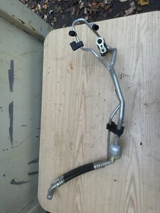 ORIGINAL VAUXHALL CORSA E VXR - KLIMAKOMPRESSOR SCHLAUCH / ROHR 2015-2018 - Bild 1 von 4