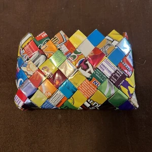 Nahui Ollin Süßigkeiten Verpackung Geldbörse Bunt Reißverschluss Neu ohne Etikett - Bild 1 von 4