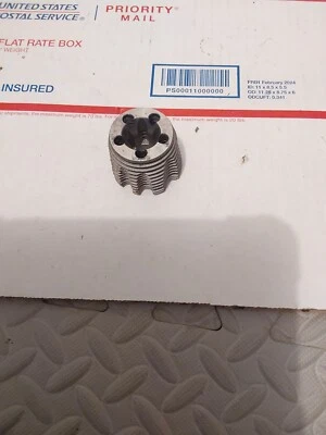  Team Associated AE .15 Cylinder Head  - NOS NTC3/RC10GT - Image 1 of 2