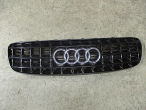 Frontmaske Kühlergrill Grill Audi TT 8N Grill 8N0853653B - Picture 1 of 8