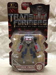 Transformers Revenge Of The Fallen ROTF Legends Class Optimus Prime Sealed. - Picture 1 of 2
