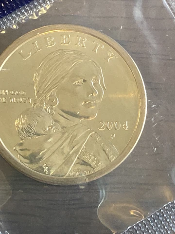 2004 P Native American Sacagawea Dollar • #230704 • BU Cover
