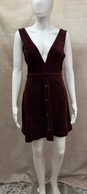 Rue 21 Burgundy Thick Cord Mod Jumper 迷你连衣裙 M 码 — 第 1/4 张图片