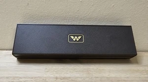 Vintage Waltham Watch Plastic Watch Box Only, Bin V - Bild 1 von 4