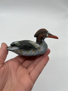 Miniatur geschnitzte Holz bemalte Ente Wasservogel Köder Glasaugen - Bild 1 von 4