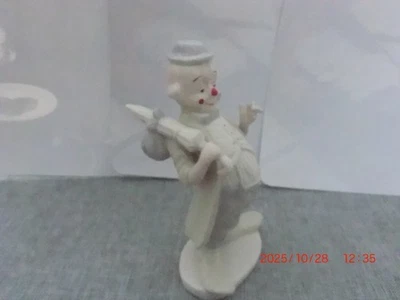 Gilde Clown mit Schirm, weißes Porzellan, 17cm groß - Bild 1 von 4