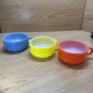 Vintage Glasbacken Henkel Suppentasse Schüssel Milchglas 3er Set -J-2711 - Bild 1 von 12
