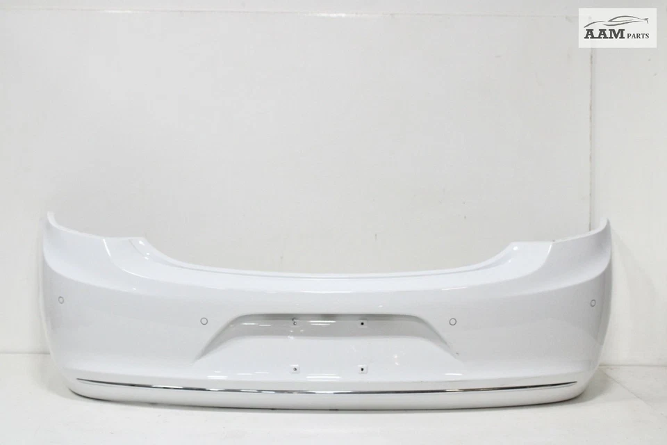 Cubierta de parachoques trasero Buick Lacrosse 2018-2019 blanco olímpico 9092120 OEM Foto 1 de 4