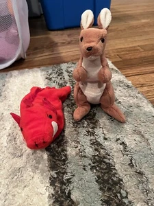 Ty Beanie Baby Grunt the Pouch Lot Of 2 - Picture 1 of 3