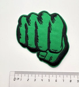 HULK Faust Patch Bügelbild bestickt zum Aufbügeln Aufnäher - Picture 1 of 2