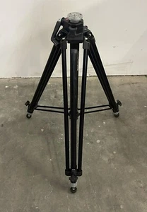 Manfrotto 028B Camera Tripod 3-Section TRIMAN CAMERA TRPD BLK W/O HD - Picture 1 of 8