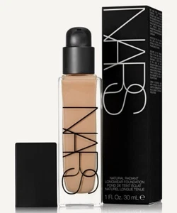 Nars Natural Radiant Longwear Foundation VANUATA Medium 3,5 - Größe 1 Oz. / 30 ml - Bild 1 von 1