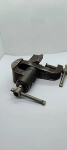 Vise vintage Ussr made  - Picture 1 of 6