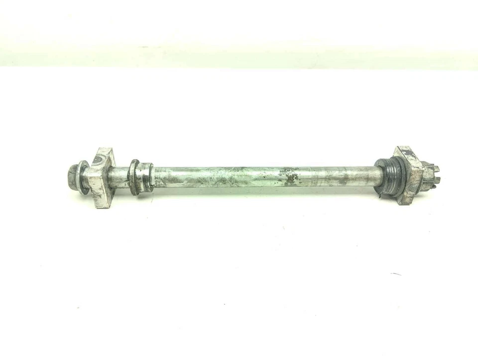 08 Kawasaki Versys 650 KLE650 eje rueda trasera Foto 1 de 4