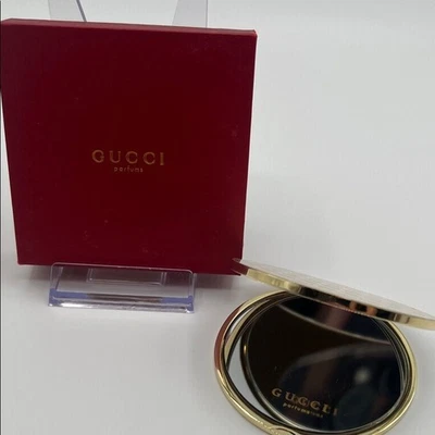 NUEVO - ESPEJO COMPACTO GUCCI GOLD Foto 1 de 4