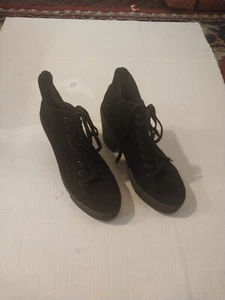 Bakers Boots Women’s Size US 8/39 EUR Platform Chunky Heel Suede Leather Lace-up - Picture 1 of 11