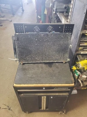 AC Condenser Fits 01-05 LEXUS IS300 629618 Foto 1 de 4