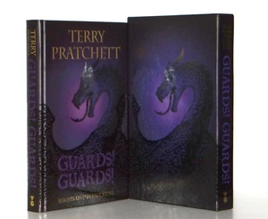 Terry Pratchett Guards! Guards! Discworld Signed Limited Illustrated Hardcover - Zdjęcie 1 z 12