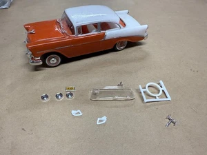 Carrozzeria slot car Chevrolet STOCK STYLELE 1956 ricostruita scala 1/24 Revell - Foto 1 di 11