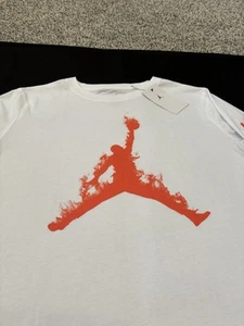 Jordan Graphic Tee Shirt Long Sleeve Boys X-Large New With Tag - Picture 1 of 6
