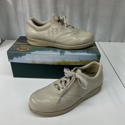 SAS Women's Free Time Walking Shoe Comfort Tripad Size 7 1/2 Bone Made In USA - Image 1 of 4