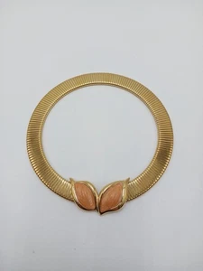 Collar Gargantilla Vintage Monet Omega Tono Dorado Esmalte Hoja Collar Años 80 - Imagen 1 de 11