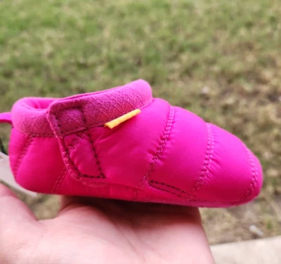 Ugg Tasman LTA "Rock Rose" Niñas TOTALMENTE NUEVO Recién Nacido 0/1C Foto 1 de 4