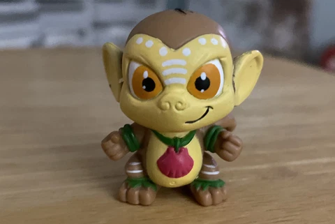 Neopets  Mini Figure Series 2 Mystery Island  Mynci Jakks Cover