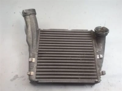 Intercooler izquierdo conductor 4,8 L compatible con 11-18 PORSCHE CAYENNE 464609 Foto 1 de 4