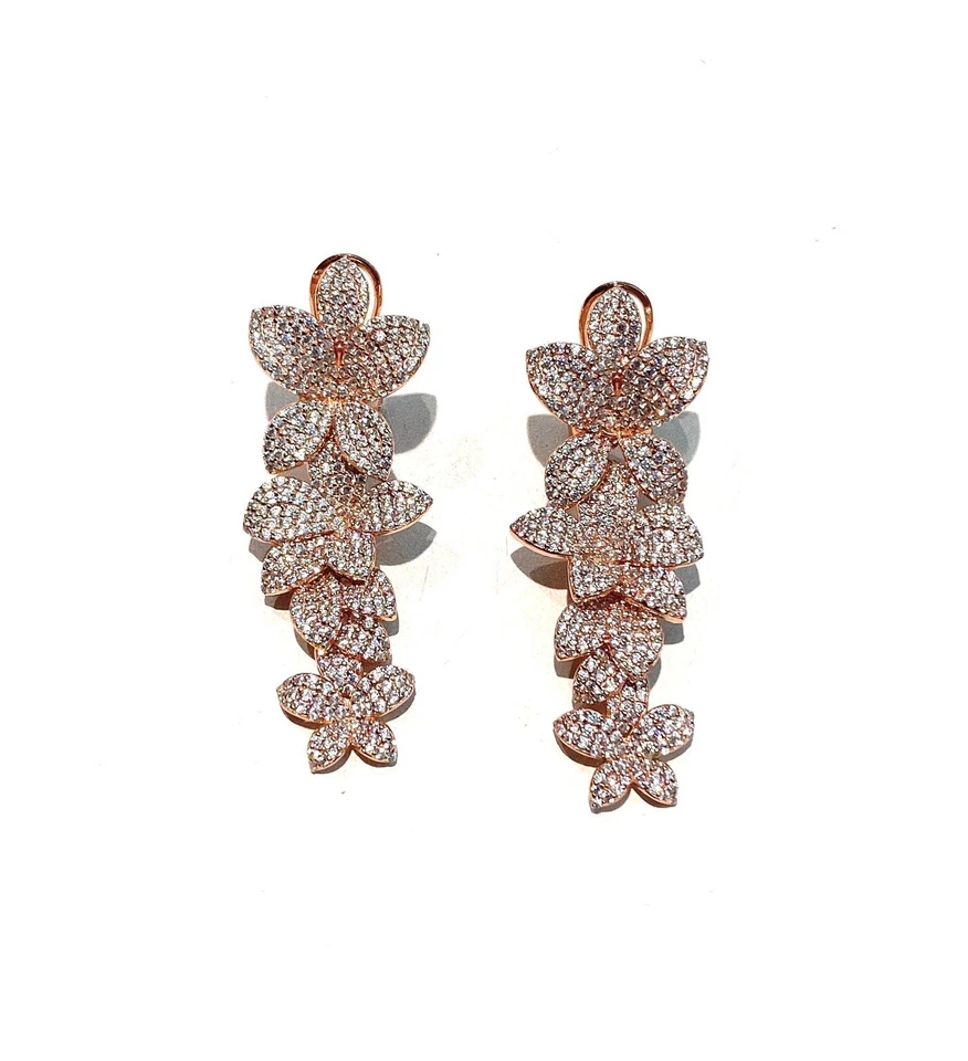 Orecchini Pendenti Donna Argento 925 Rosé con Zirconi Bianchi Motivo Floreale - Immagine 1 di 3