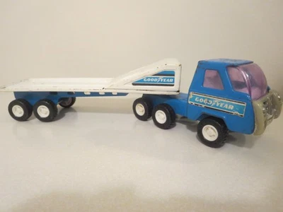 Buddy L Corporation - Goodyear Racing Tires Tractor Trailer Transport - Image 1 of 4