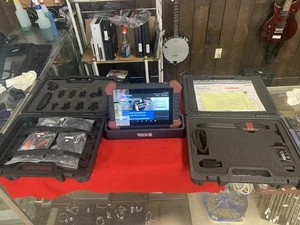 Matco Maximus 3.0 Tablet 10.1" Touch Diagnostic Scan Tool & Access - SPBJB313914 - Picture 1 of 11
