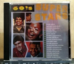 CD - 60's Super Stars P.BOONE B.VEE N.SEDAKA J.CASH F.DOMINO G.GAYNOR PLATTERS - Imagen 1 de 8