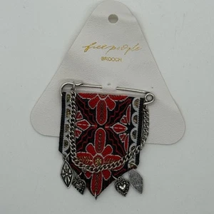 Broche prendedor Free People Charm nuevo con etiquetas - Imagen 1 de 6