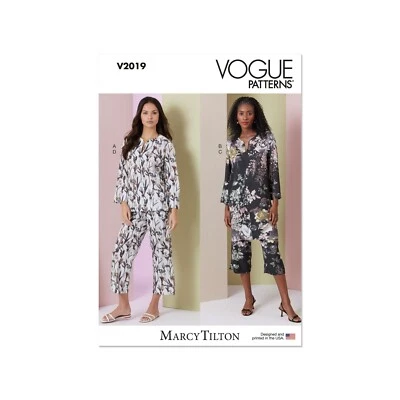Vogue Schnittmuster V2021 - Kombination - Hauskleid und Hose - Loungewear - Bild 1 von 4