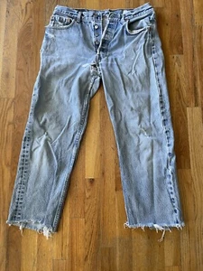 Levi's 501xx 32 Blue Jeans Faded Thrashed Holes Vintage Made USA 1994 Grunge - Picture 1 of 24