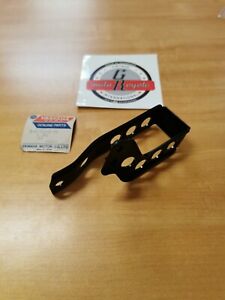 NEW NOS YAMAHA DT175 MX175 DT125 RT80 1980-1995 CHAIN GUARD 2A6-22318-00-00 Y43
