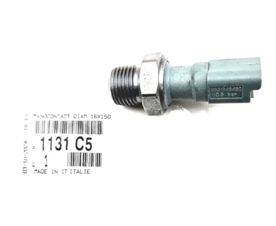 Original Peugeot Oil Pressure Switch 108,301,1007,4008,107,206,207 - 1131C5 - image 1 of 4