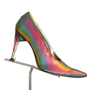 FIGUEROA- 1980s Hologram Pumps, Size 6.5B - Picture 1 of 5