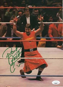 Roddy Piper (página de la revista) firmado por JSA WWF WWE autografiado AUTENTICIDAD RARO - Imagen 1 de 1