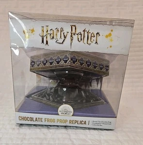Neu im Karton The Noble Collection Harry Potter Schokoladenfrosch Requisite Replik - Bild 1 von 7